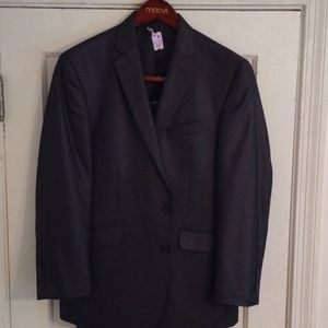 Kenneth Cole business suit 42R 35W charcoal gray